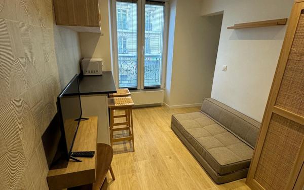 Appartement à louer    1 pièce • 10,26 m2 Paris 10