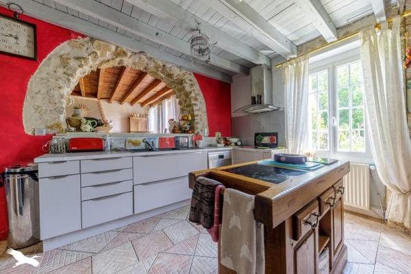 Maison à vendre |  Azerables |  6 pièces | 197 m²