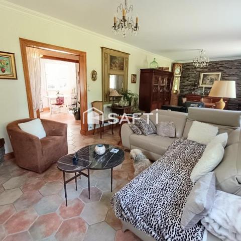 Tregunc. maison rénové, les plages à pied, très bel environnement