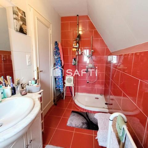 Tregunc. maison rénové, les plages à pied, très bel environnement