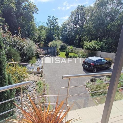 Tregunc. maison rénové, les plages à pied, très bel environnement