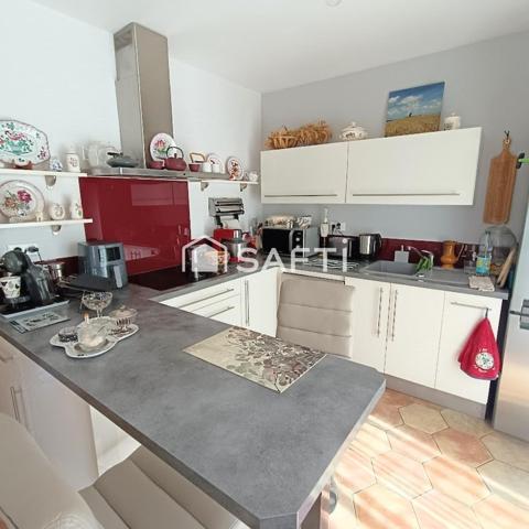 Tregunc. maison rénové, les plages à pied, très bel environnement