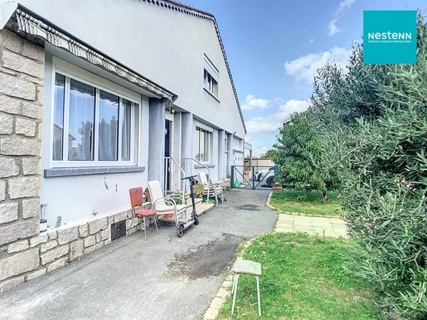 SAVIGNEUX (42600) - Maison familiale spacieuse (136m²) à deux pas du centre-ville ! Confort et luminosité garantis !