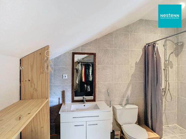 SAVIGNEUX (42600) - Maison familiale spacieuse (136m²) à deux pas du centre-ville ! Confort et luminosité garantis !