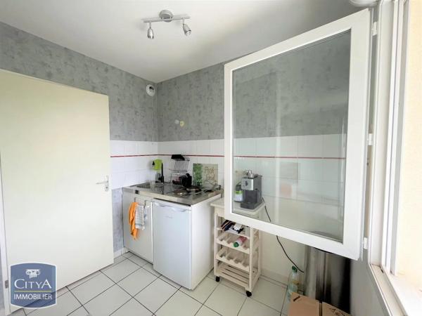 Appartement à louer 2 pièces 48.09m² Guéret (23000)