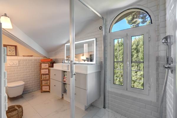 Vente Bastide Le Golfe Juan 6 Pièces 162 m²