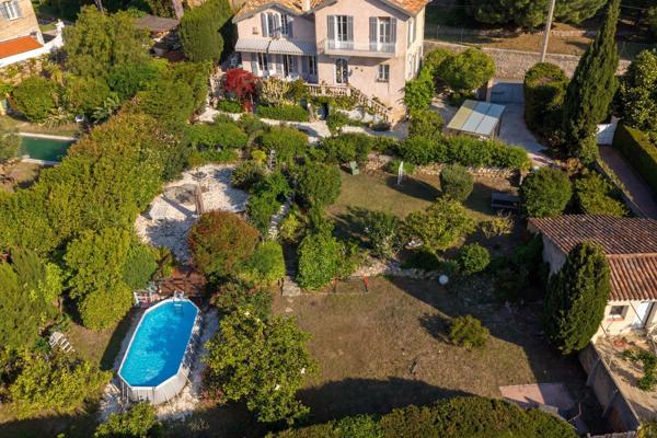 Vente Bastide Le Golfe Juan 6 Pièces 162 m²