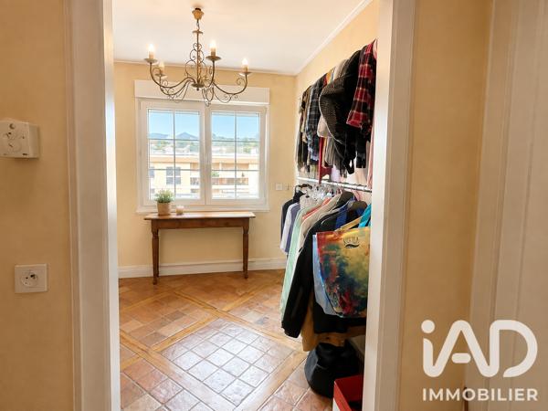 Appartement à vendre 6 pièces 241 m² Saint-Dié-des-Vosges