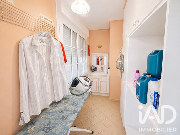Appartement à vendre 6 pièces 241 m² Saint-Dié-des-Vosges