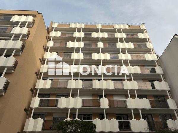 Location Appartement 3 pièces 63 m² - 94 RUE HAXO Paris 75020