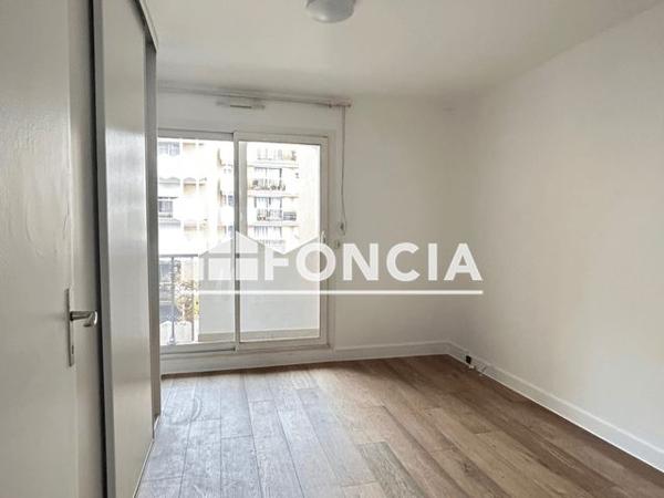 Location Appartement 3 pièces 63 m² - 94 RUE HAXO Paris 75020