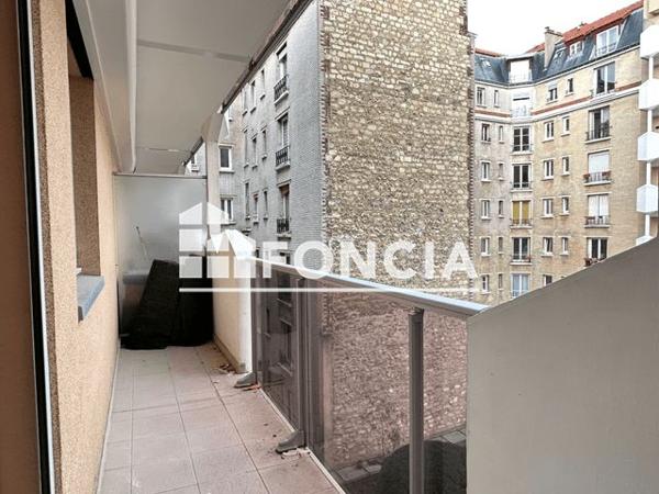 Location Appartement 3 pièces 63 m² - 94 RUE HAXO Paris 75020