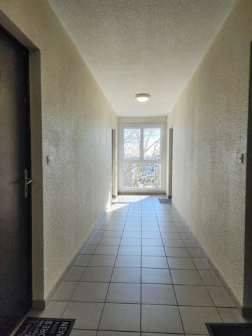 Beau Studio Lumineux