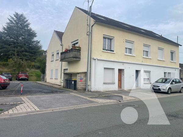 Immeuble 24 pièces 456.32 m2
