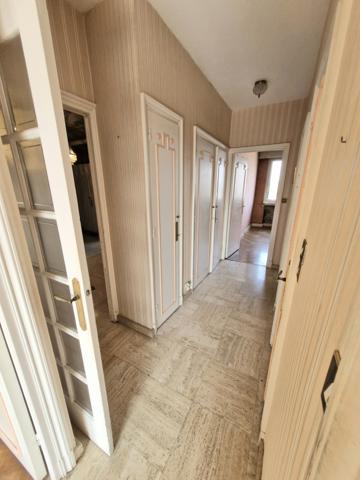 APPARTEMENT 107 m² BRON CENTRE