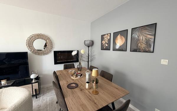 Maison à vendre    4 pièces •  Saintes