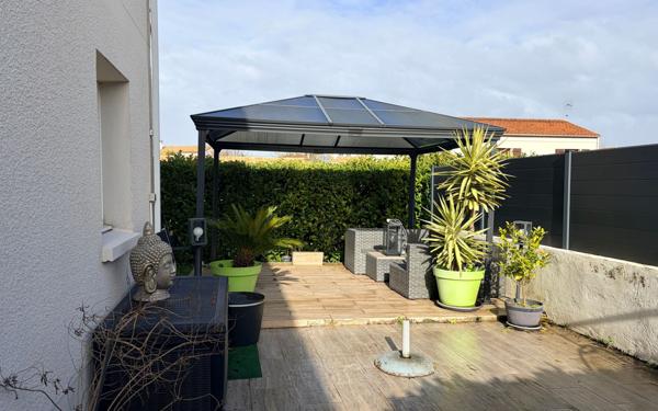 Maison à vendre    4 pièces •  Saintes