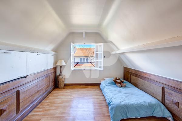 SEVRES RIVE GAUCHE - Maison Familiale 790 000 € ** - Référence 601-S