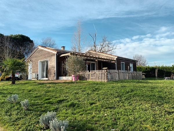 Maison de plain-pied ossature bois côteaux d'Aiguillon