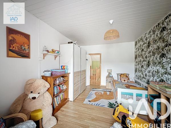 Maison à vendre 4 pièces 99 m² Saint-Pierre-le-Moûtier