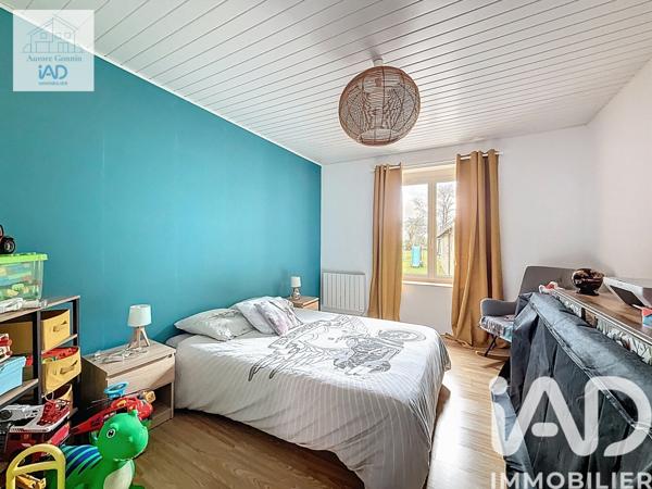 Maison à vendre 4 pièces 99 m² Saint-Pierre-le-Moûtier