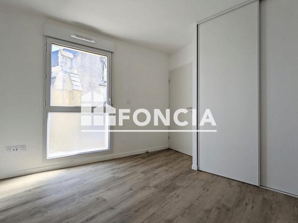 Location Appartement 2 pièces 46.33 m² - 28 rue de la Blanchisserie - Résidence Harmonie Le Mans 72000