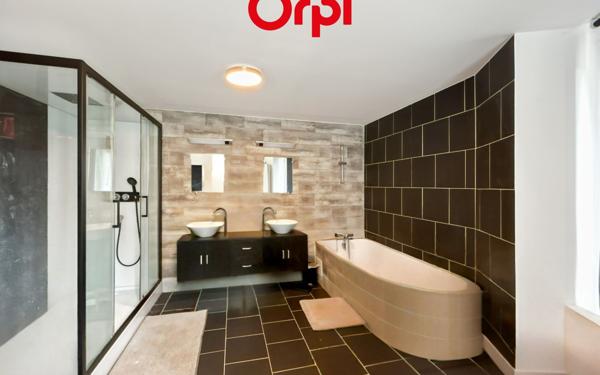 Maison à vendre    7 pièces •  Connerré