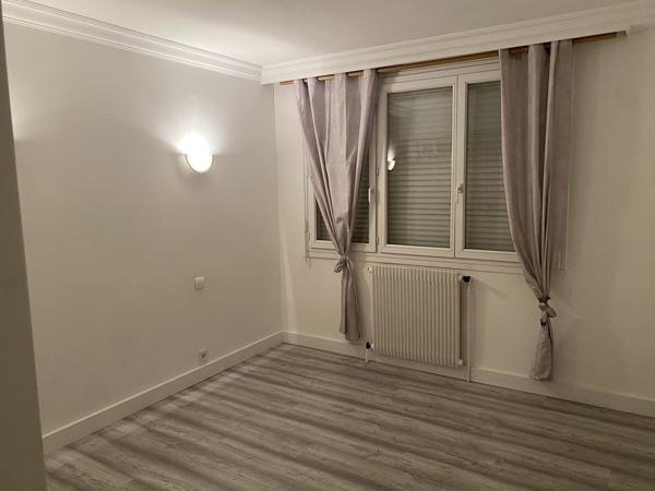 Appartement T5 - SAINT ETIENNE JACQUARD