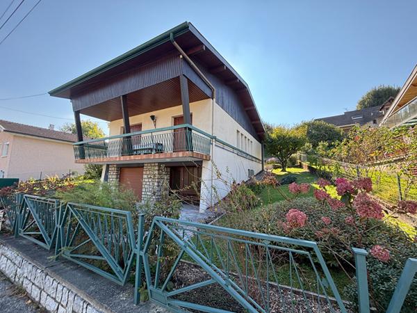 Maison dans quartier résidentiel à vendre à La Motte Servolex