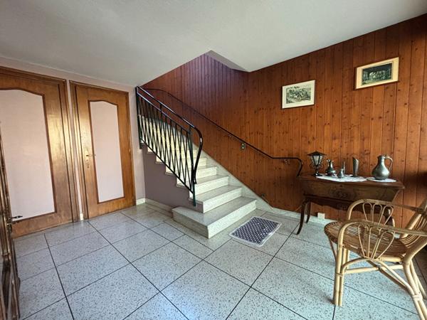 Maison dans quartier résidentiel à vendre à La Motte Servolex