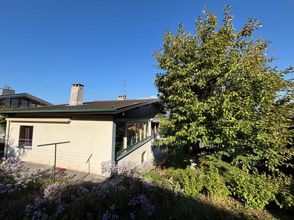 Maison dans quartier résidentiel à vendre à La Motte Servolex