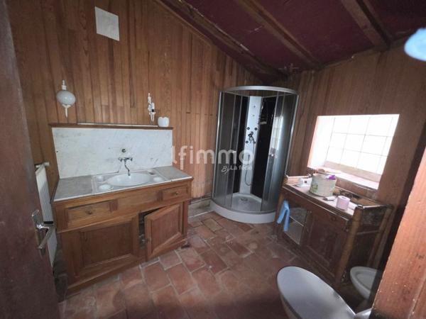 Maison de ferme à rénover 230 000€