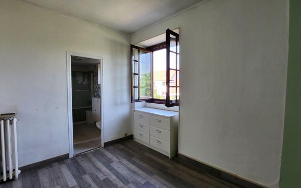 Maison à vendre    5 pièces • 101 m2 Ollainville