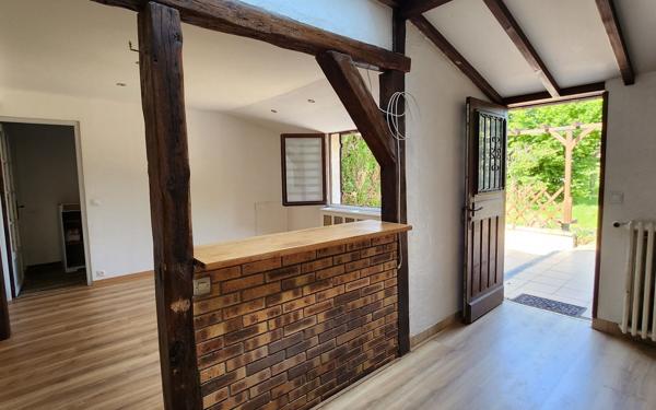 Maison à vendre    5 pièces • 101 m2 Ollainville