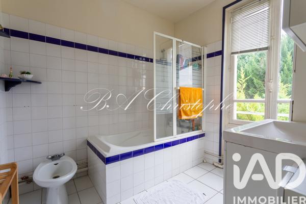 Maison à vendre 7 pièces 150 m² Saint-Ouen-l'Aumône