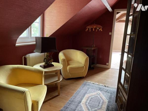 FRIAUCOURT, ELEGANTE DEMEURE 