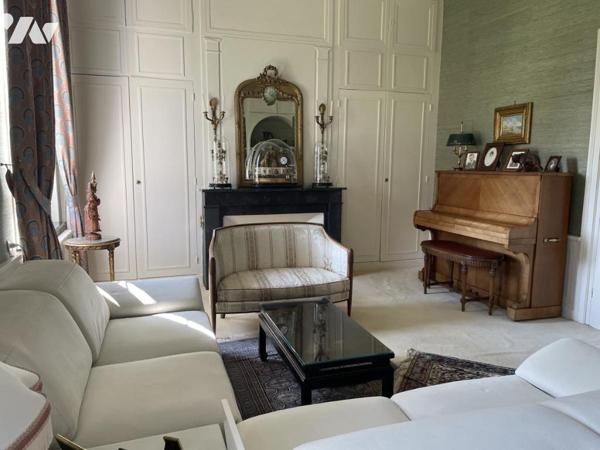 FRIAUCOURT, ELEGANTE DEMEURE 