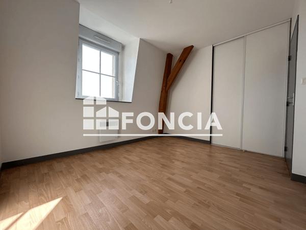 Location Appartement 3 pièces 65.49 m² - 105, RUE DU PERE DE LA CROIX Poitiers 86000