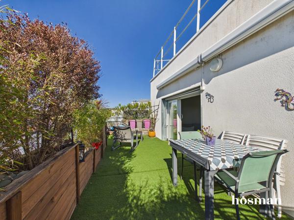 Duplex 3 pièces, 78 m² Carrez avec terrasses de 70 m², ascenseur, parking, mini piscine - Impasse Toubart, Cenon