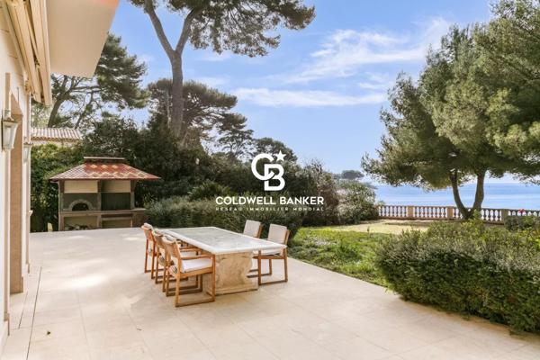 Villa 9 pièces à vendre Antibes - 06600 / Réf: 985