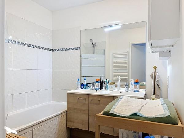 Appartement 285 000 € Bezons 3 p 66 m² DPE C