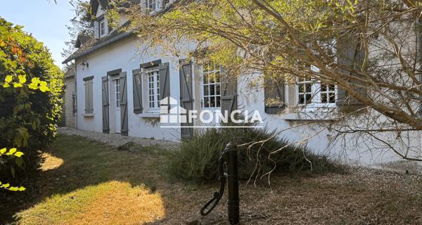 À vendre Maison 8 pièces 204.49 m² - Aigné 72650