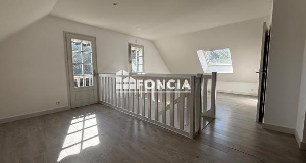 À vendre Maison 8 pièces 204.49 m² - Aigné 72650