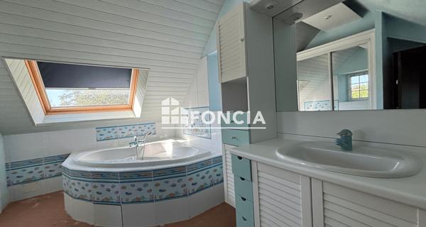 À vendre Maison 8 pièces 204.49 m² - Aigné 72650