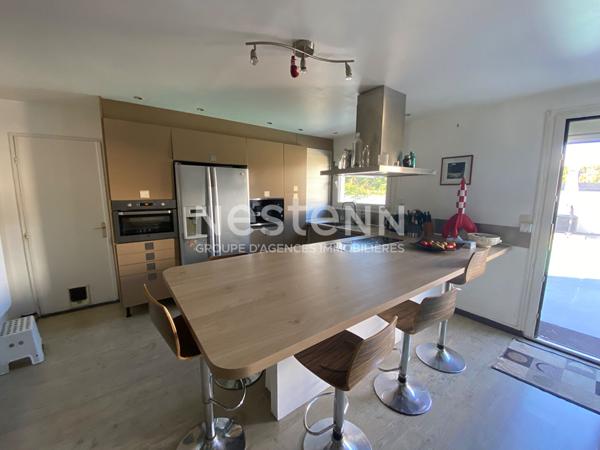 Talence PACARIS, Maison Talence d'environ 120m2 sur parcelle de 275 m2