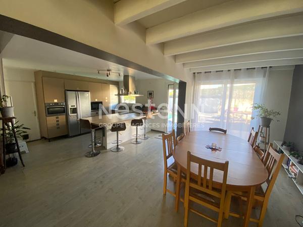 Talence PACARIS, Maison Talence d'environ 120m2 sur parcelle de 275 m2