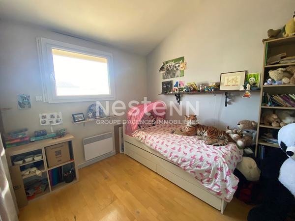 Talence PACARIS, Maison Talence d'environ 120m2 sur parcelle de 275 m2