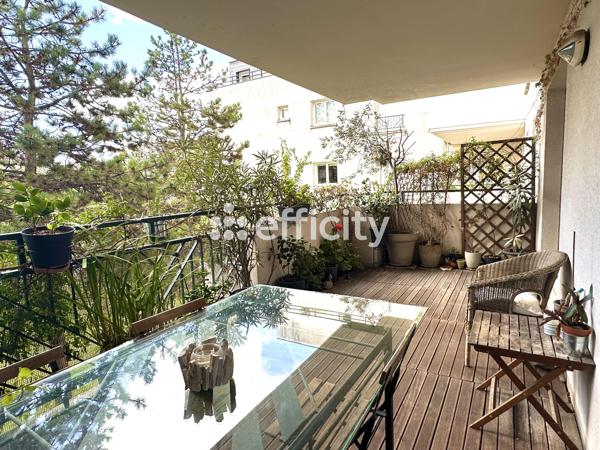 Appartement 4 pièces - 99 m² Bien prestige