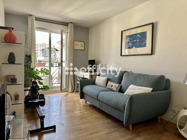 Appartement 4 pièces - 99 m² Bien prestige