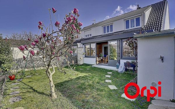 Maison à vendre    4 pièces •  Saint-Clair-de-la-Tour